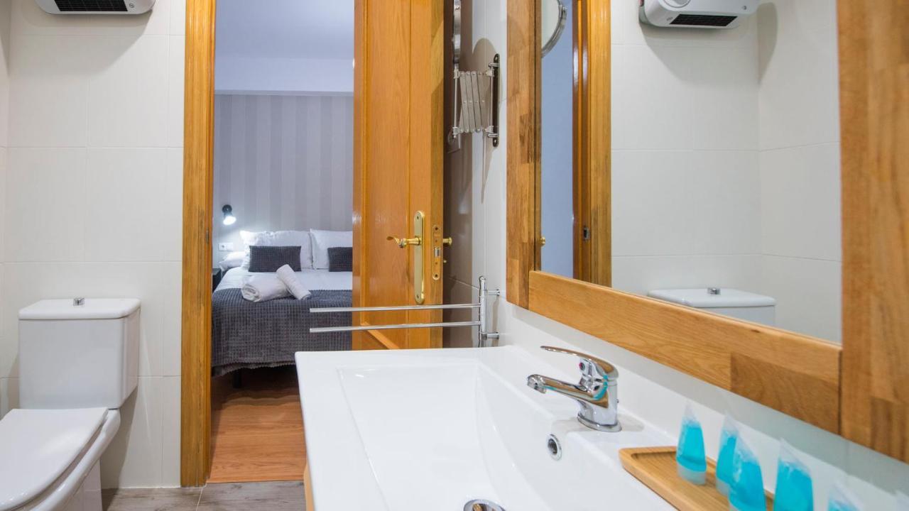 El Sueno De Carmelitas Con Parking Incluido - Apartamentos Aloha Toledo Buitenkant foto